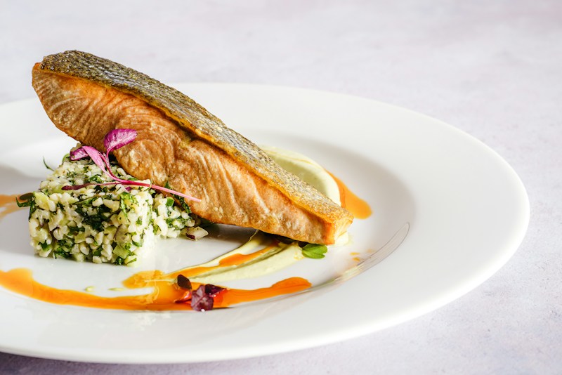 Citronstekt torskrygg med ugnsrostade betor